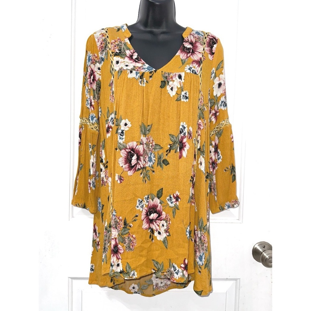 Oddy boutique yellow floral print tunic top, size medium